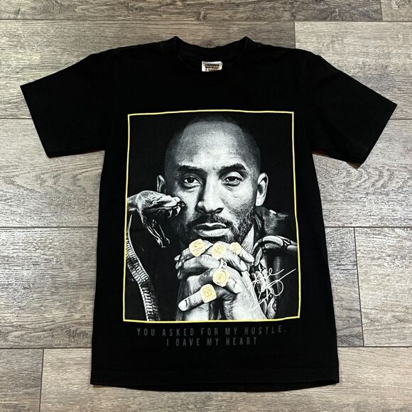 Shaka Wear Kobe Bryant “Legends Live Forever” Tee Black Mamba Snake Rings Small - Picture 1 of 7